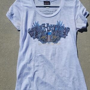 Harley-Davidson White Tee with Blue and Black Graphic